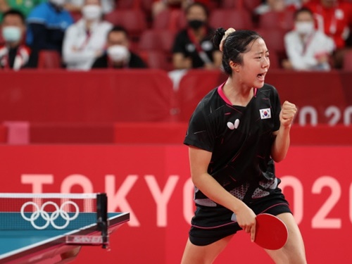 韓国卓球の“神童”シン・ユビンが女子シングルス3回戦敗退…香港エースの壁超えられず【東京五輪】