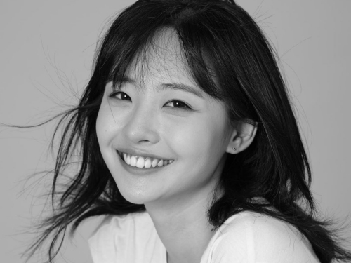 “バイセクシャル”告白で話題の韓国女性歌手、心境を吐露