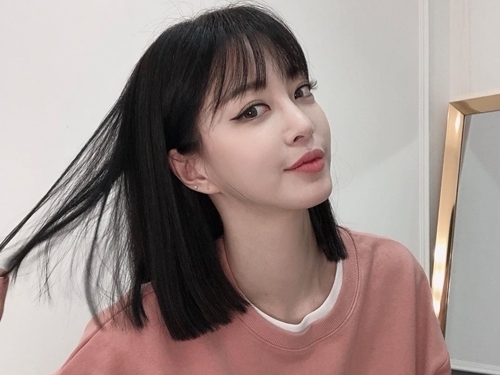 奇跡の美人女優ハン・イェスル、ロングヘアをばっさりカットして話題に「ますます若返った」【PHOTO】