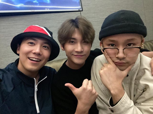 FTISLANDが集合！ 「ミンファンは載せられなかった」とイ・ホンギ、なぜ？ 【PHOTO】